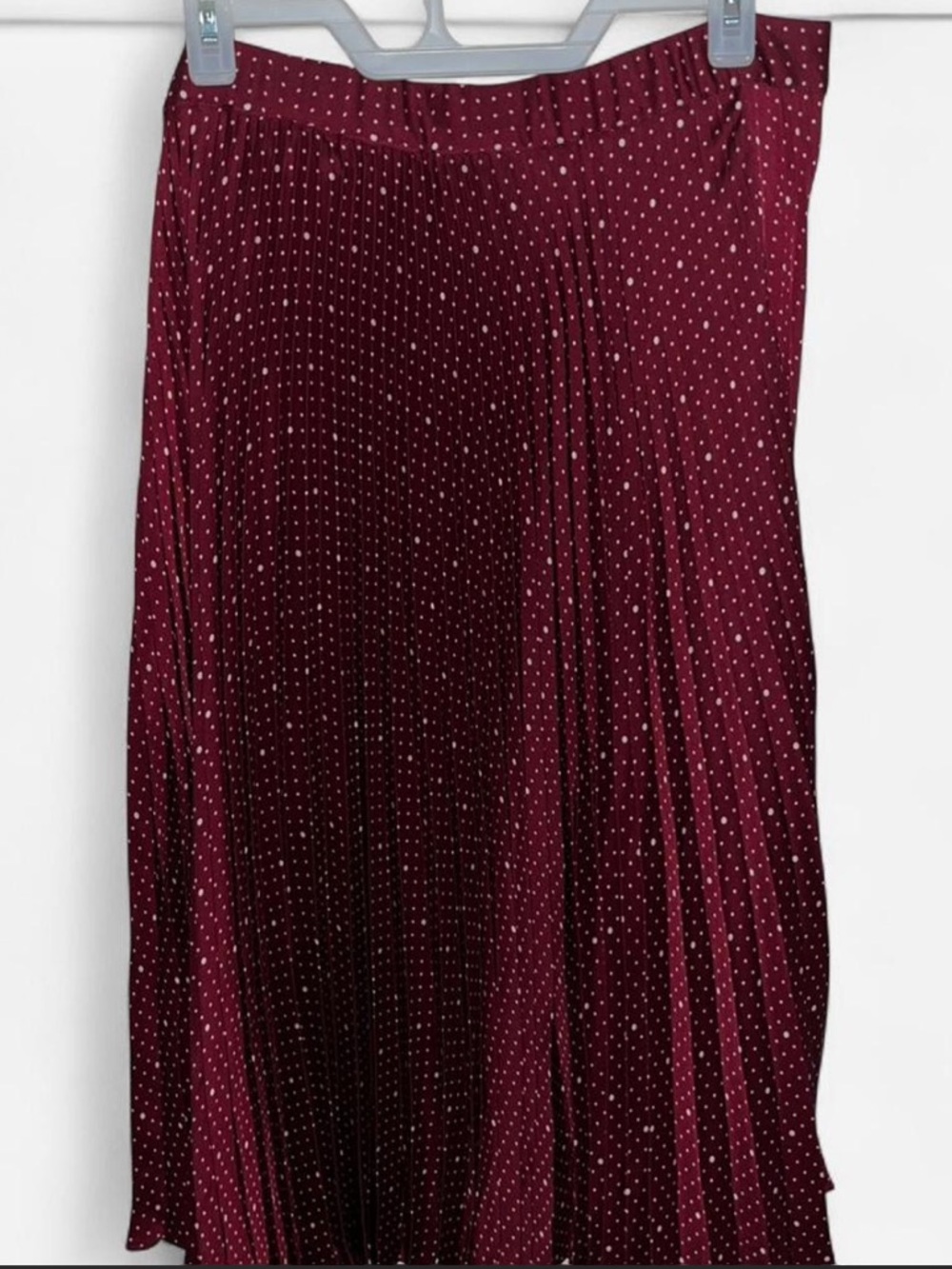 Women’s Burgundy Polka Dot Pleated Skirt